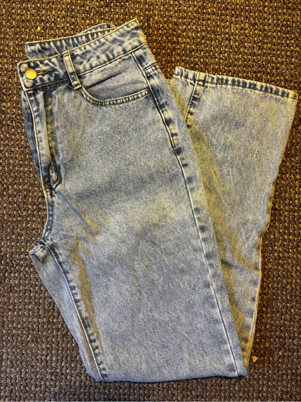 SHEIN Light Blue Straight Leg Jeans